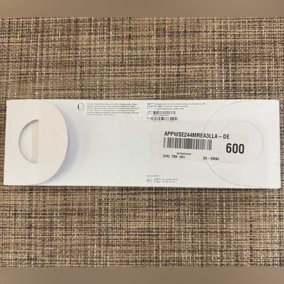 Apple Watch SE Navy Blue - Picture 2 of 9